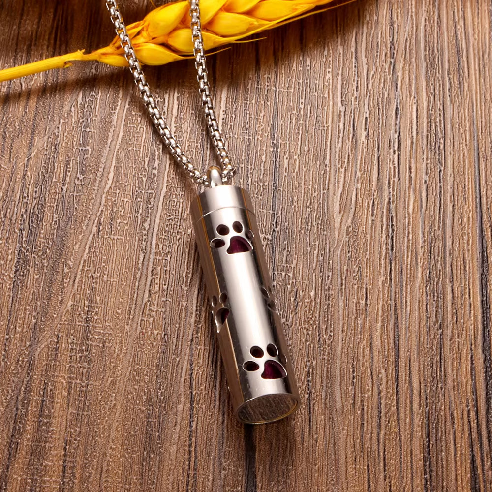 AromaGlow Necklace
