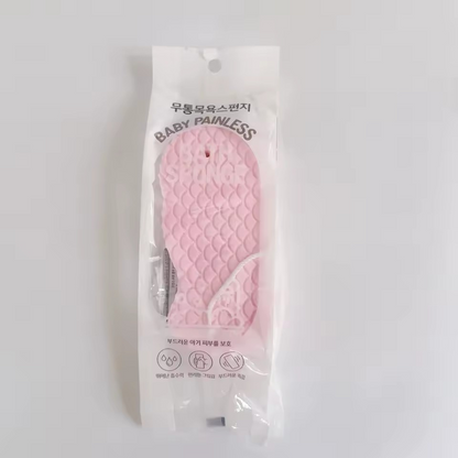 Gentle Fish Scale Bath Sponge